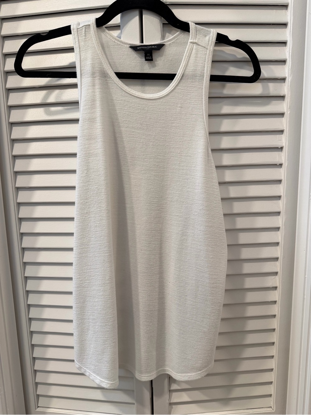 Banana Republic Ivory Lightweight Sweater Tank Size Medium